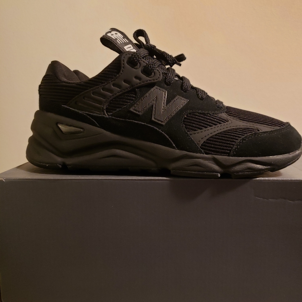 New balance x90 shoes